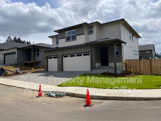 Photo - 1730 NE Gilbert Ln
