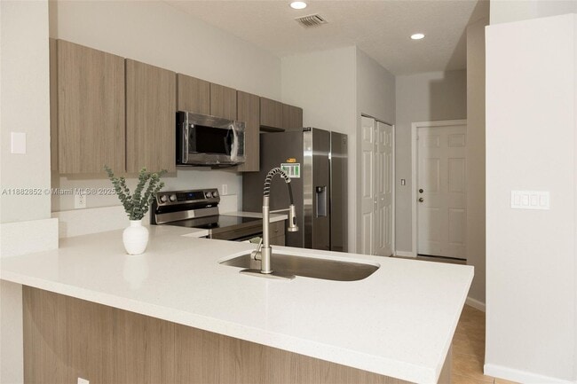Building Photo - 5662 Enclave Pl Rental