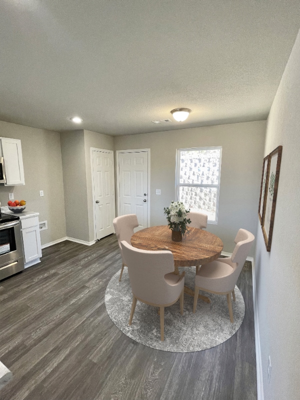 Photo - 2097 Bentwood Dr