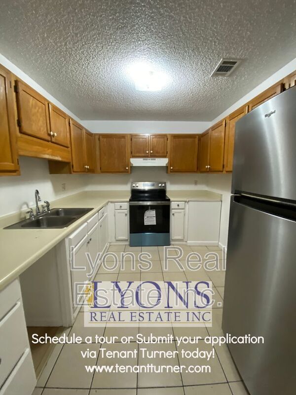 Photo - 1102 S Gordon Ave