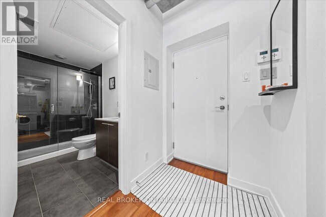 Photo - 354 Gladstone Ave Unit 503