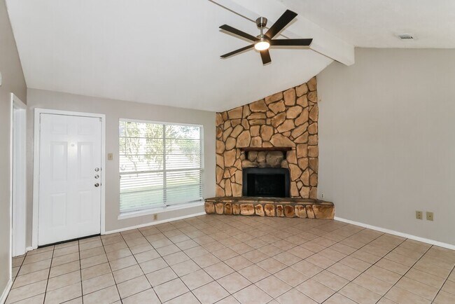 Photo - 10111 King Ranch Ln
