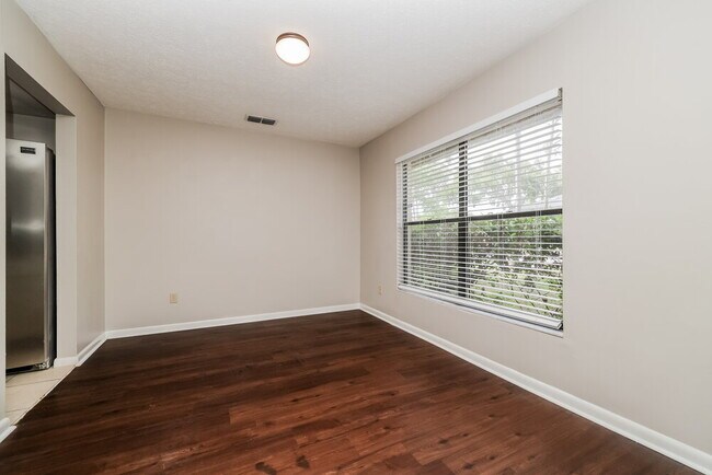 Photo - 2303 Willow Branch Ave