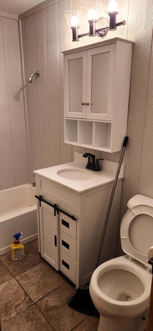 410 Truman Ave Rental House Rental in Clinton, MO