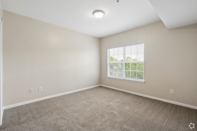 3BR, 2BA - 1,480SF - Primary Bedroom
