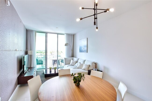 Photo - 7928 East Dr Unit 605