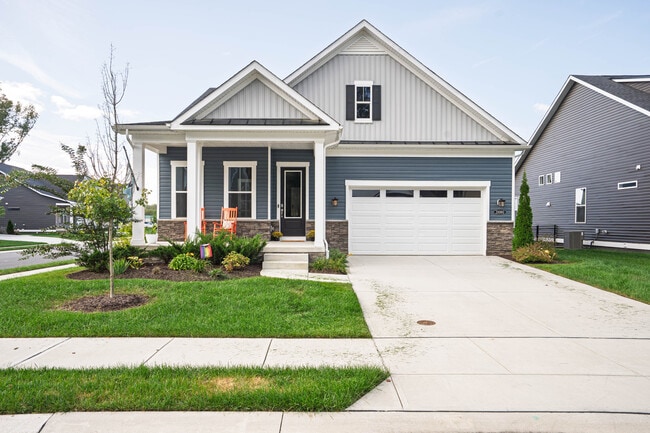 Building Photo - 31080 Silver Maple Dr