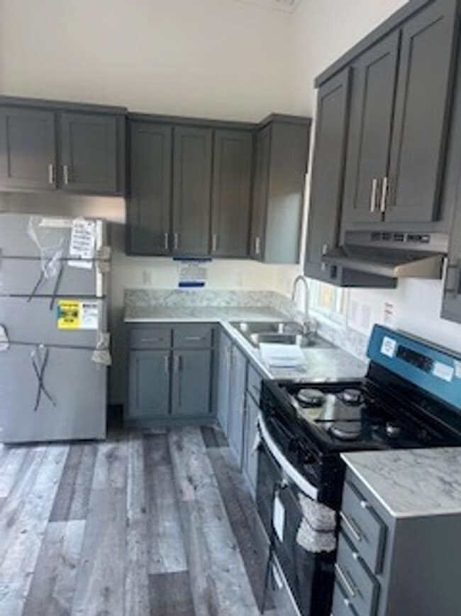 Photo - 913 Whittier Ave Unit ADU #C