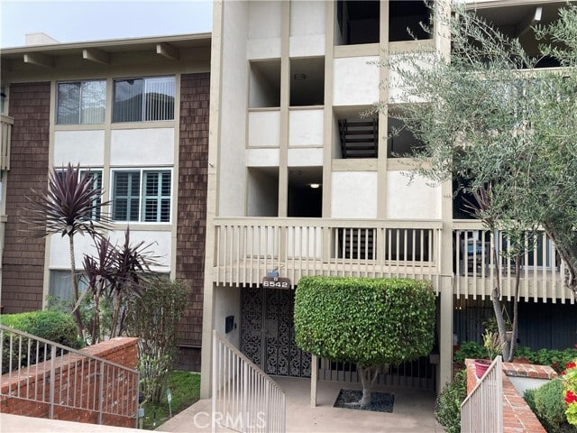 Photo - 6542 Ocean Crest Dr Unidad B306