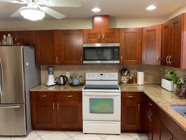 Photo - 787 Nantucket Cir