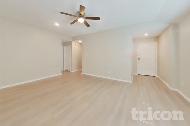 Photo - 17552 Rosewood Manor Ln