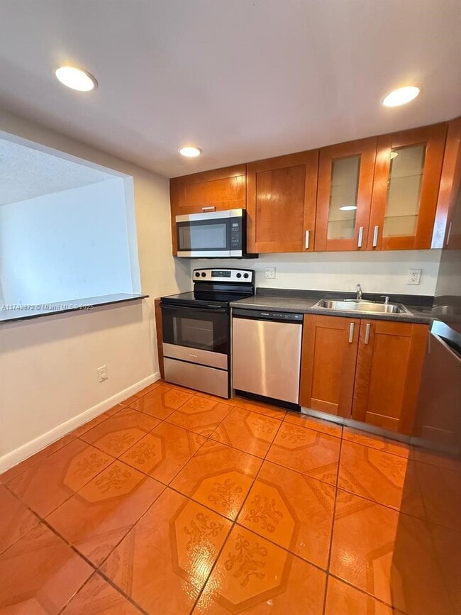Photo - 13499 Biscayne Blvd Unit 1114
