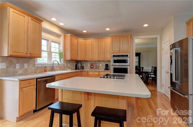 Photo - 10306 Gunnison Ln
