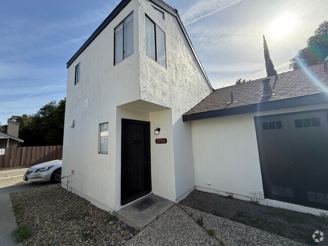 Building Photo - NewB VS L2704-2708 Unit 2704 Rental