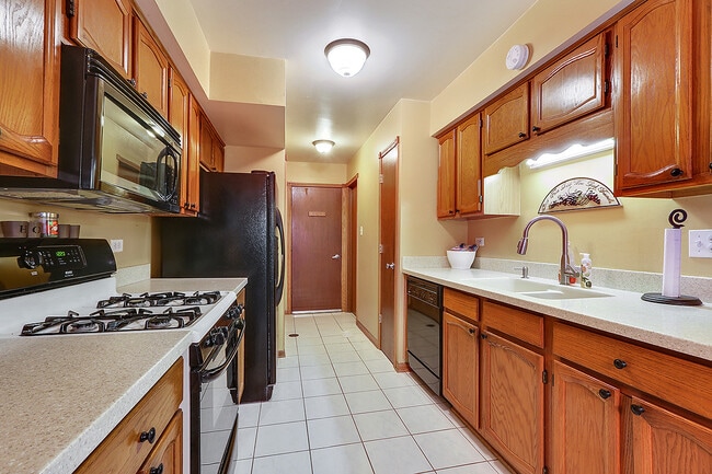 Photo - 9301 Waterford Ln