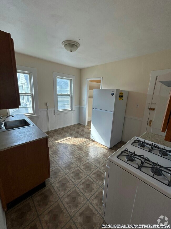 Building Photo - 41 Averton St Unit 2 Rental