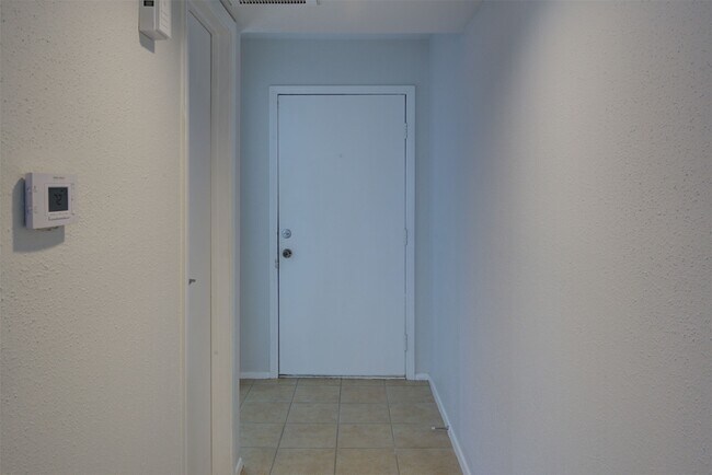 Photo - 14777 Wunderlich Dr Unit True