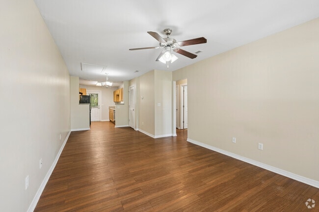 2BR, 1BA - 817SF - Living Room - Amberwood Apartments