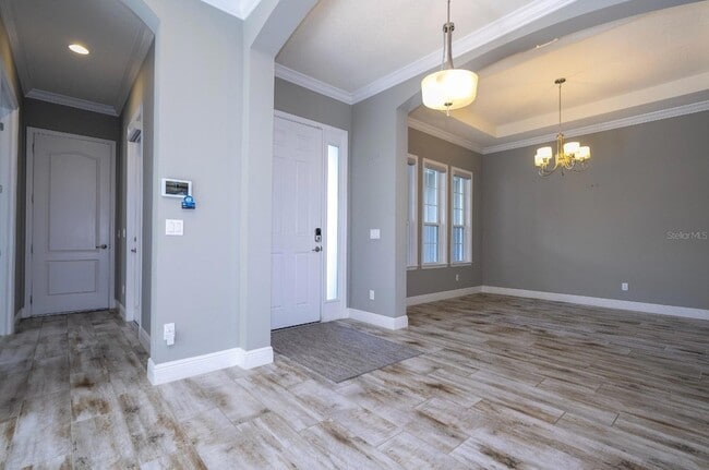 7573 Green Mountain Way