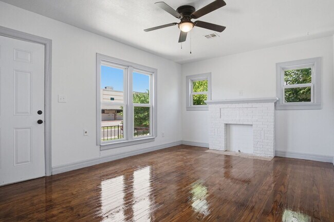 Photo - 1236 SW 30th St