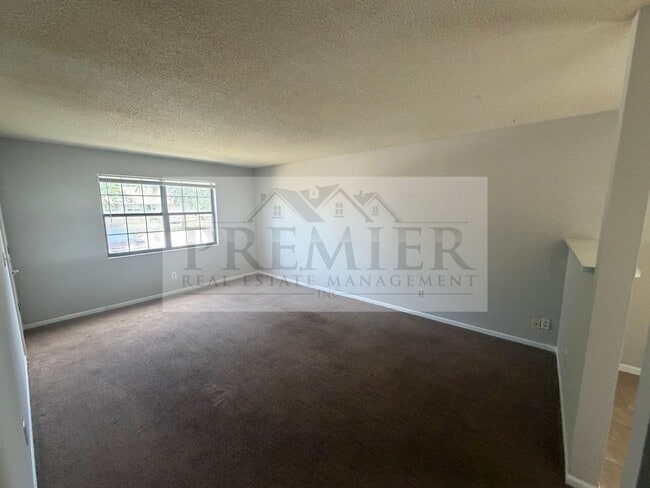 Photo - 300 W Montgomery St Unit 300-1