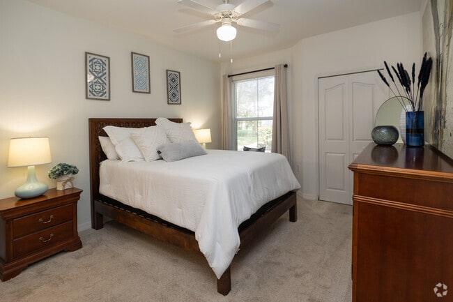 3BR, 2BA -1,328SF-Bedroom - Legacy at Fort Clarke