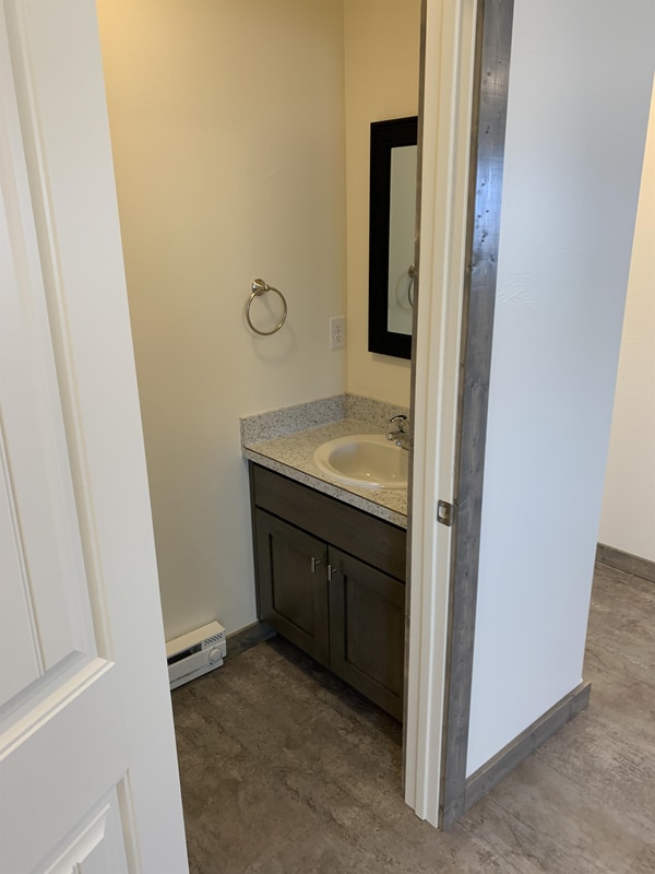 Photo - 831 Gibbon St