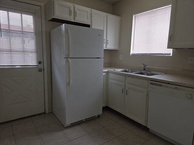 Photo - 2 bedroom 1 bath with covered parking