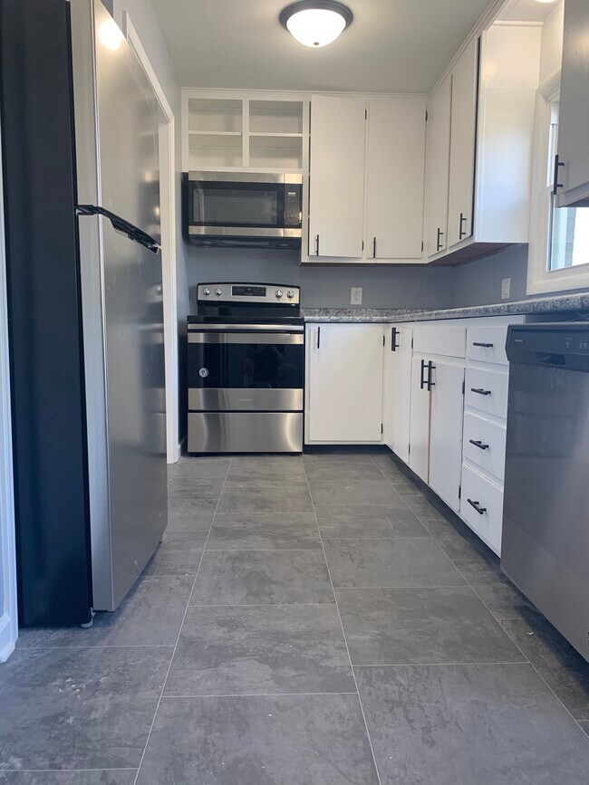 Photo - 6020 Birch St Unit 1