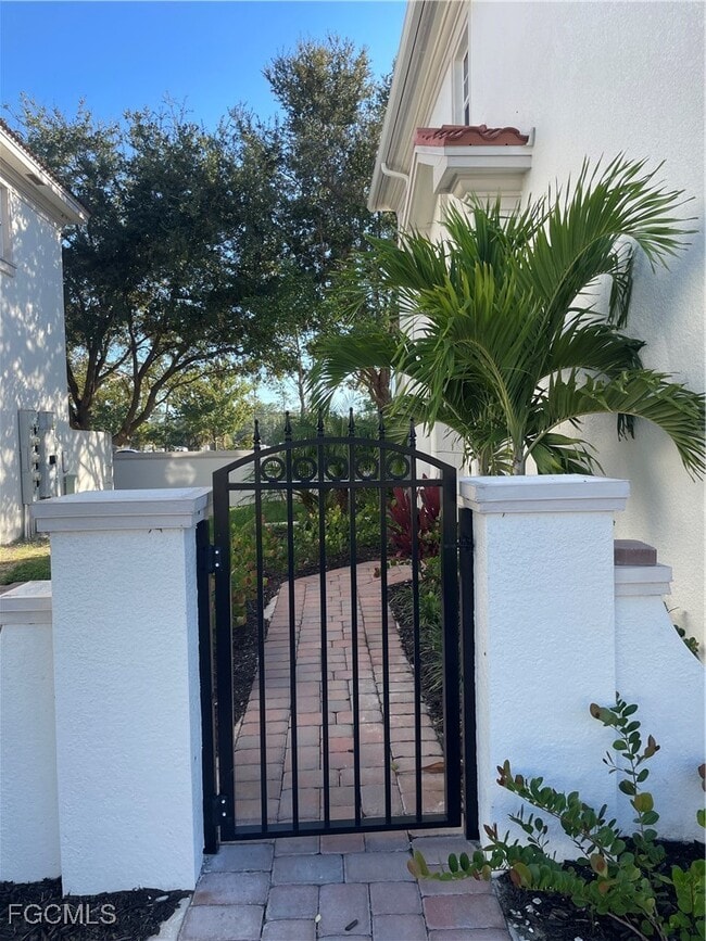 Photo - 7012 Romana Way