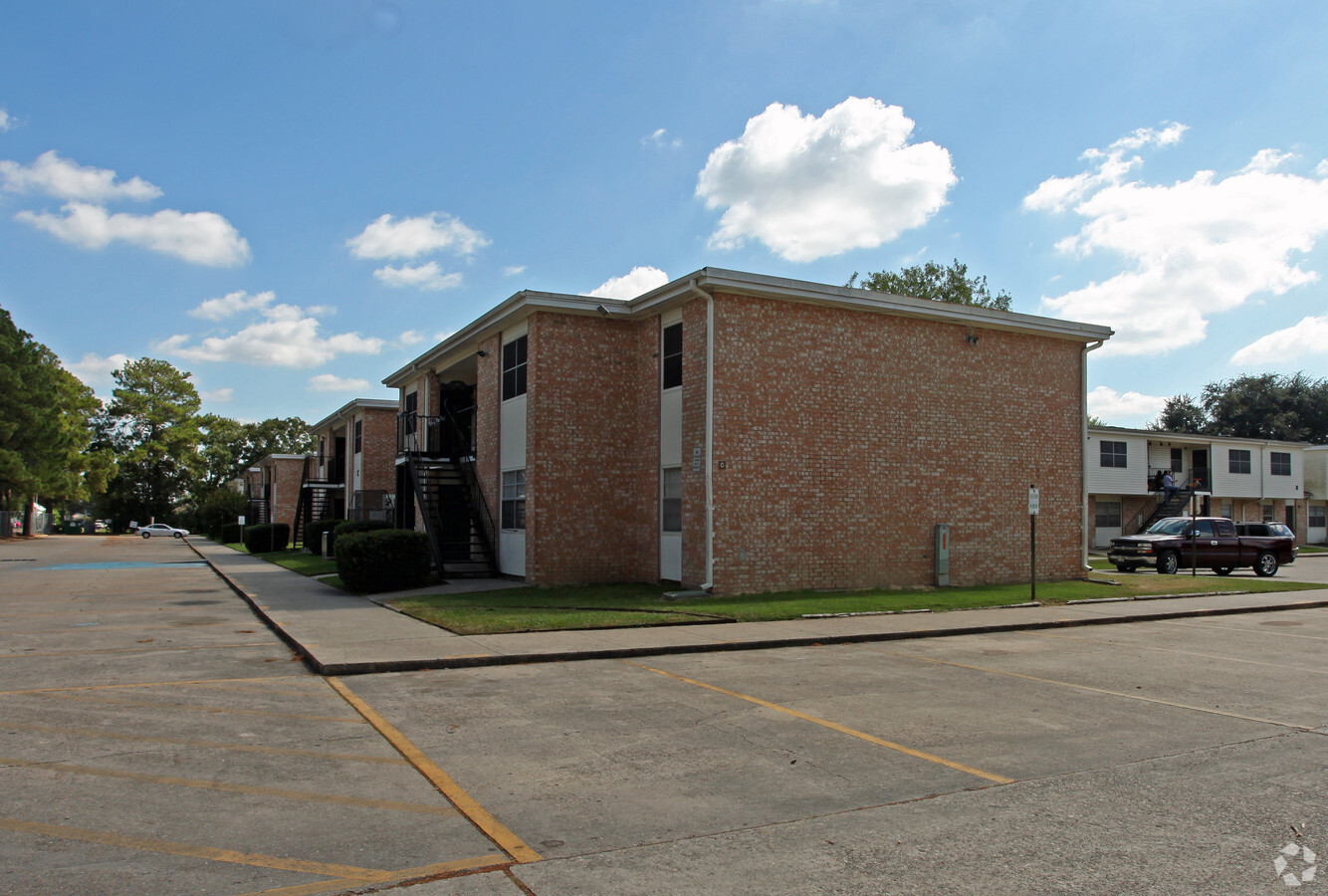 Himbola Manor Apartments - Himbola Manor Apartments