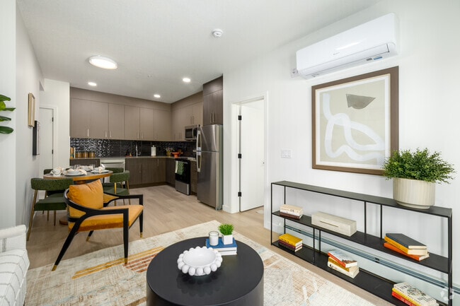 2BR, 2BA - 827SF - Living Room/ Kitchen