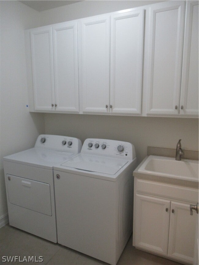 Building Photo - 4114 Dutchess Park Rd