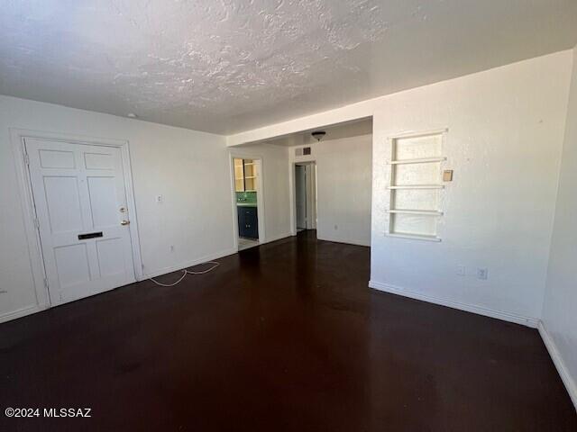 2722 East 5th Street