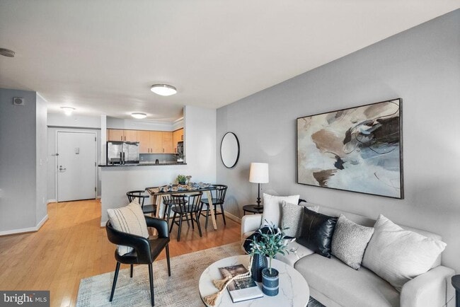 Photo - 1000 New Jersey Ave SE Unit 804