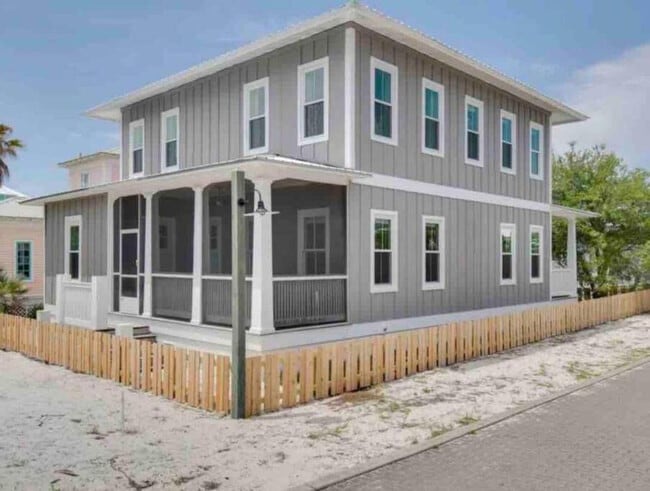 Photo - 15 Meeting St Unit ID1330444P