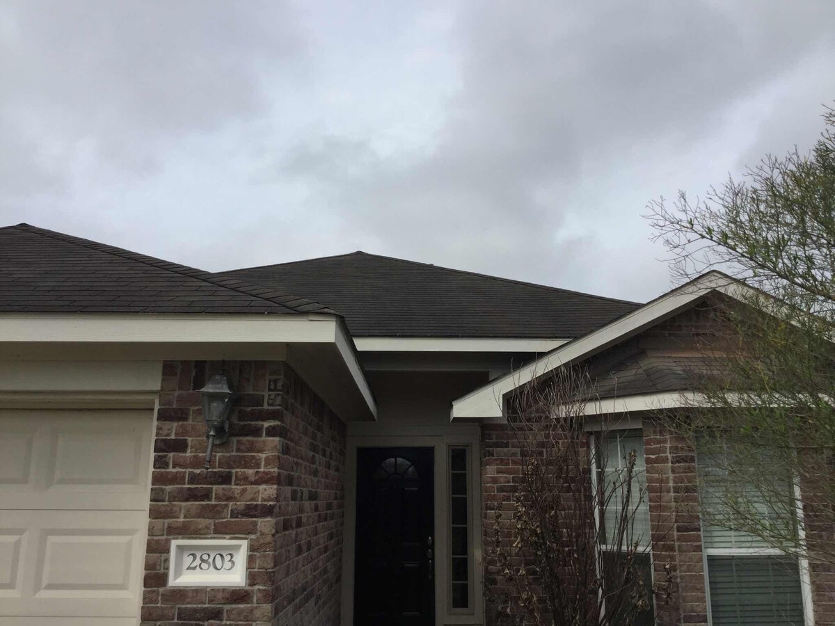 Photo - 2803 Seastrand Ln