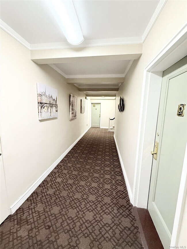 Photo - 1213 E Broadway Unit B12