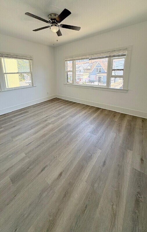 Photo - 433 W 4th St Unit 1/2