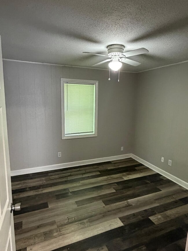 601 Magnolia Dr Unit 4