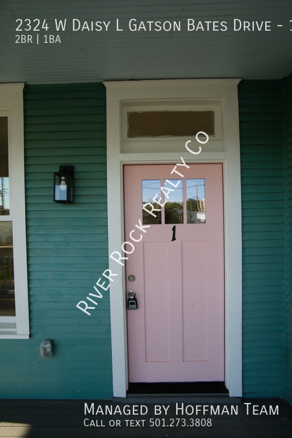 Photo - 2324 W Daisy L Gatson Bates Dr