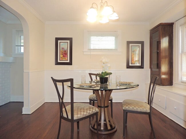 Photo - 978 Pembrook Rd