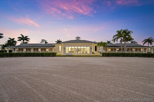 3794 Shutterfly Wy