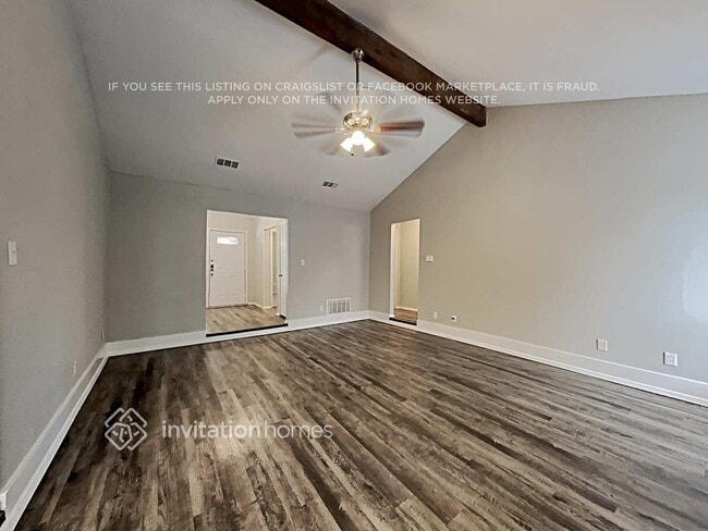 Photo - 717 Lynne Ln