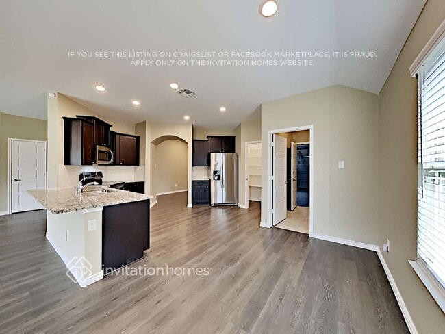 Photo - 3145 Overlook Dr