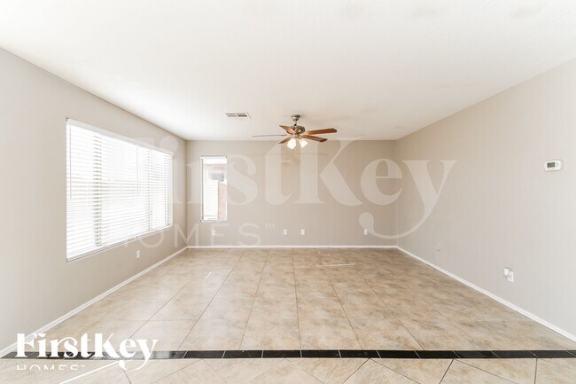 Photo - 29344 N Yellow Bee Dr