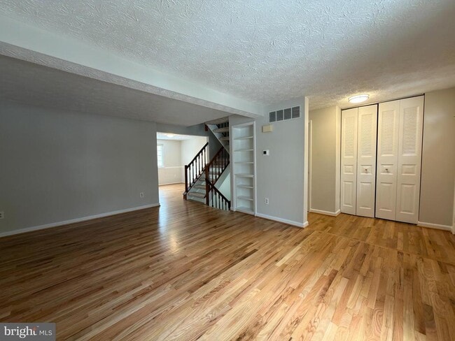 Photo - 1616 Barnstead Dr