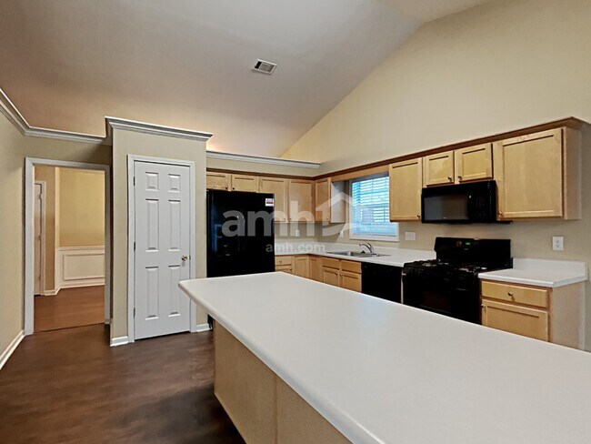 Photo - 535 Maeve Ln Casa