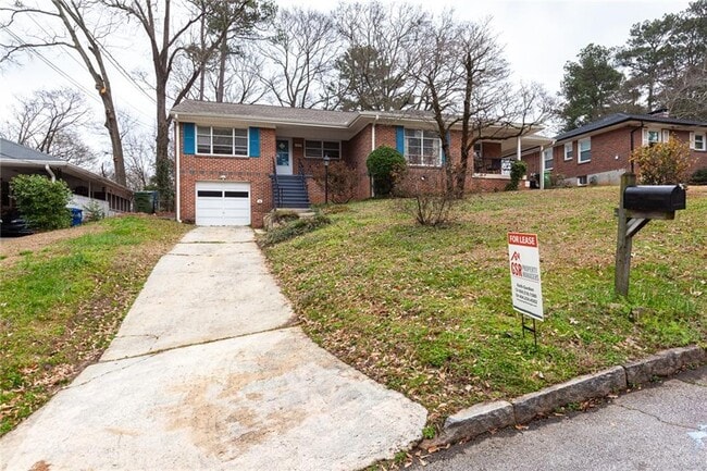 Photo - 1975 Kilburn Dr NE