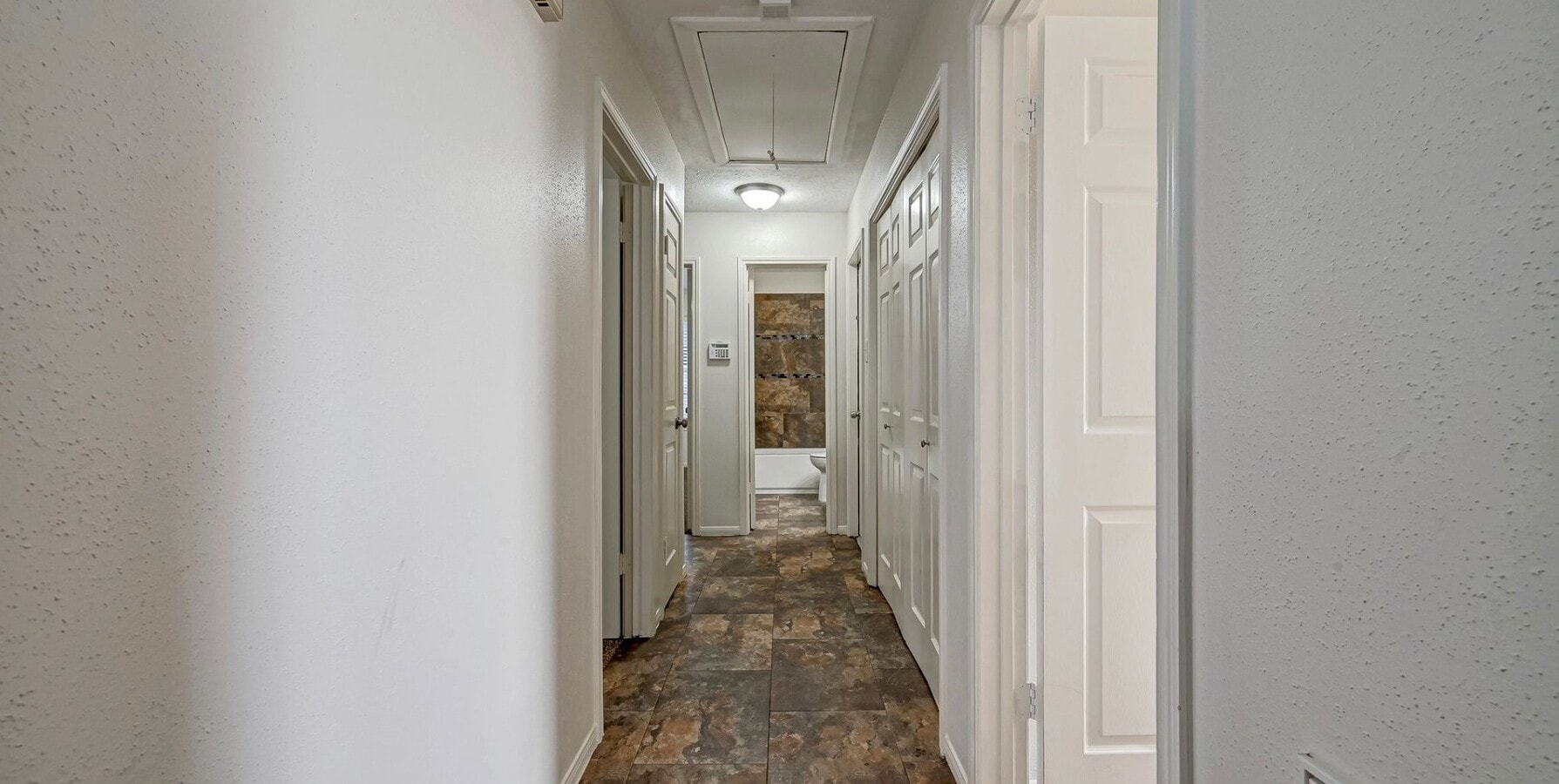 Photo - 9803 Knights Dr